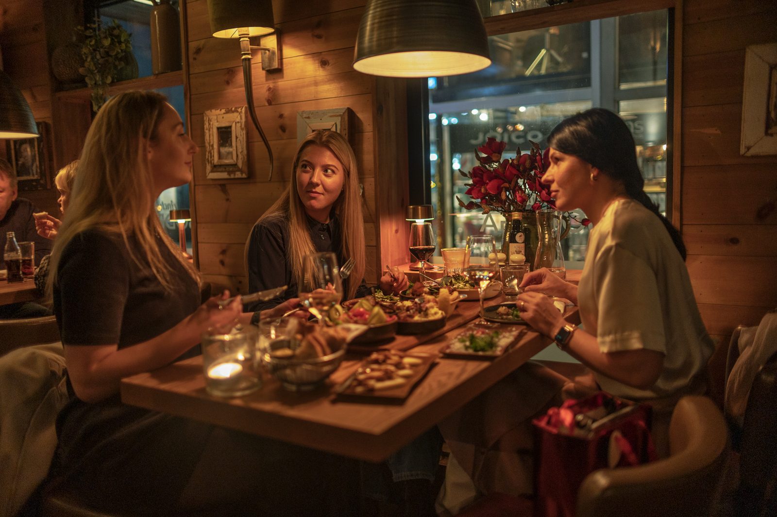 Vinkart og stemning i vinbaren